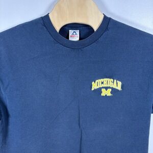 Vintage Michigan Wolverines T-Shirt Mens Navy Blue Embroidered Block M Logo Tee